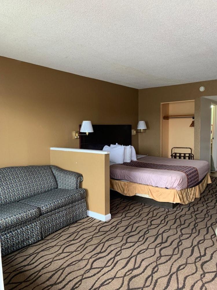 Zainee Inc Budgetel Inn And Suites Augusta Exterior foto